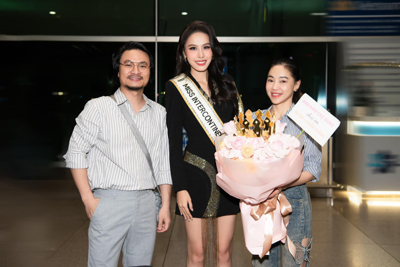 Á hậu Ngọc Hằng mang hơn 100kg hành lý dự Miss Intercontinental 2023