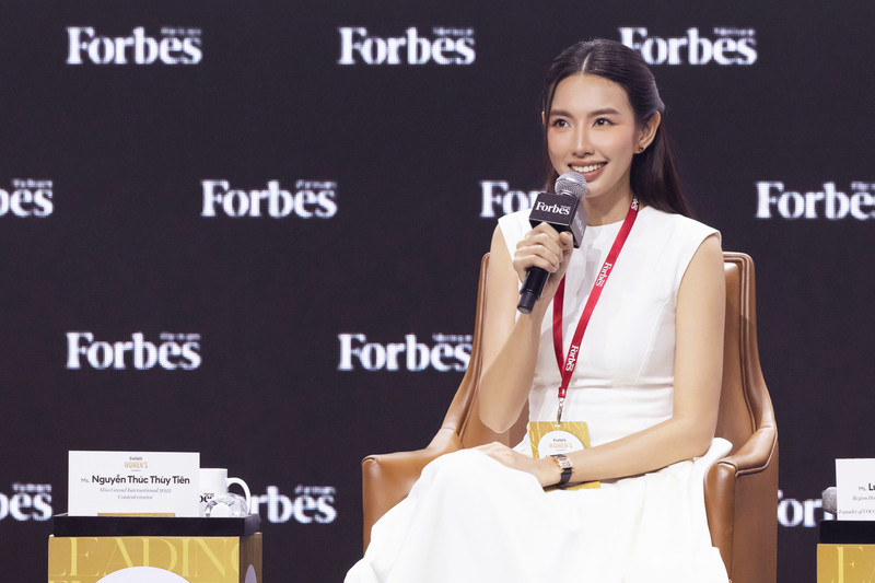 Hoa hậu Thùy Tiên làm diễn giả tại Forbes Vietnam