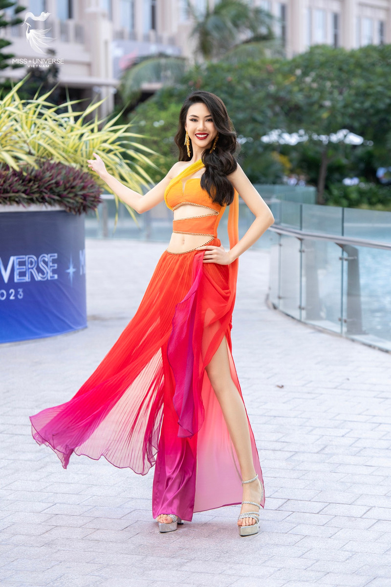 Loạt ảnh thiêu đốt mọi ánh nhìn của tân Miss Universe Vietnam 2023 