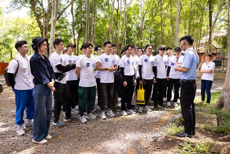 Hoa hậu Ý Nhi làm điều đặc biệt cùng thí sinh Mr World Vietnam 2024