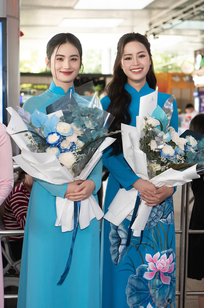 Nhan sắc xinh đẹp như búp bê của đương kim Miss World 2024 