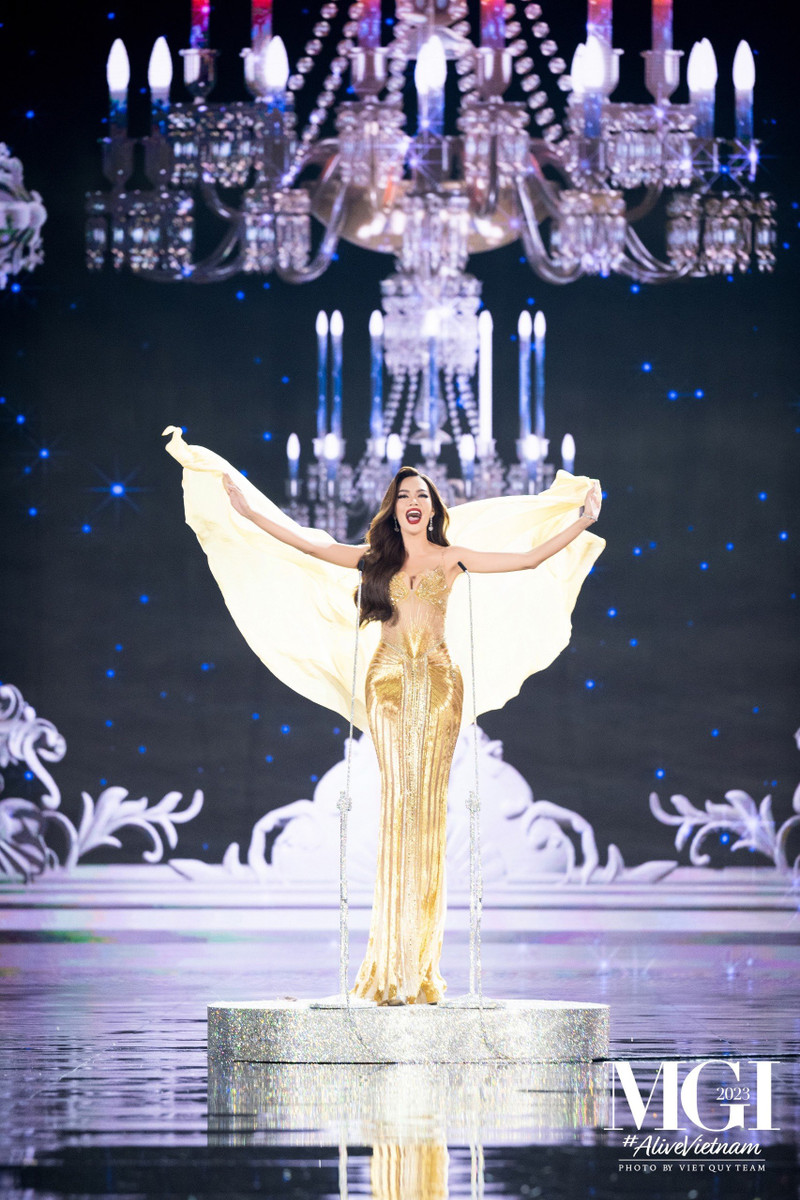 Màn trình diễn gây ngỡ ngàng của Lê Hoàng Phương tại Miss Grand International