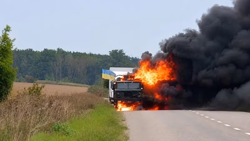 Ukraine đã mất Kostiantynivka, Sloviansk nguy ngập