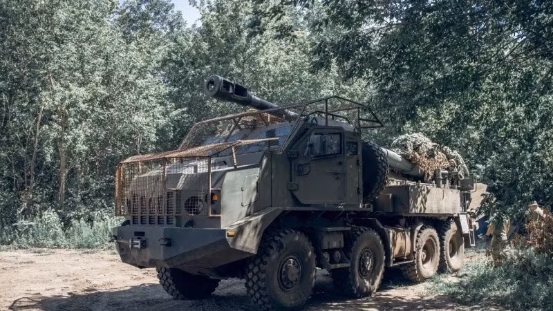 Nga buộc Ukraine phải căng mình trên 2 mặt trận