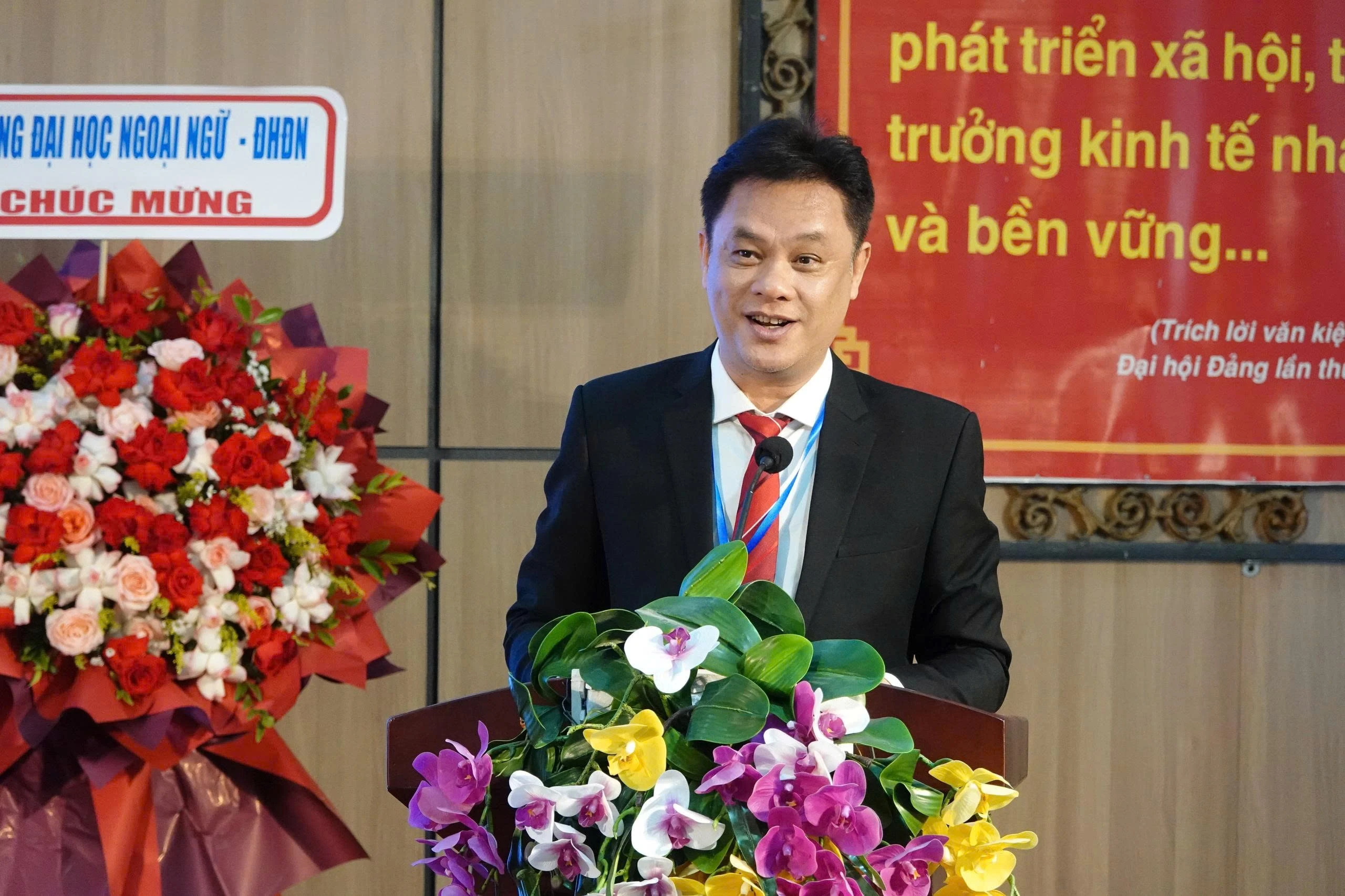 pgsts-nguyen-van-long.jpg