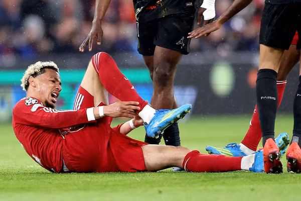 Liverpool thiệt hại nặng nề ở Champions League