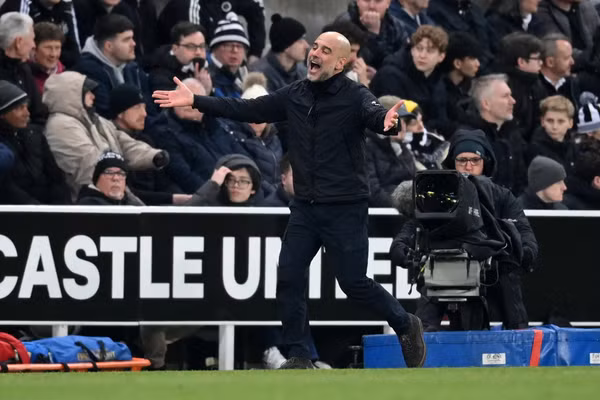 Man City ‘bắn hạ Chích chòe’, vào tứ kết FA Cup