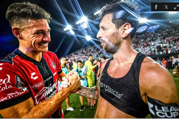 Ăn mừng quá khích, Messi xin lỗi và ‘tặng quà’ đối thủ
