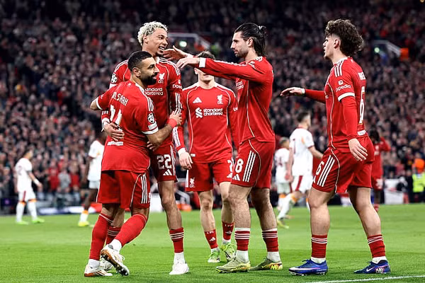 Xác định 4 trận tứ kết Champions League