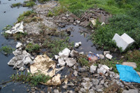 Ho Tay hoi thoi, ngap rac sau khi thao do nha hang noi - Anh 12