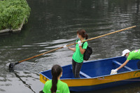 "Anh Tây móc cống" lại tham gia dọn dẹp dòng sông Tô Lịch ảnh 6