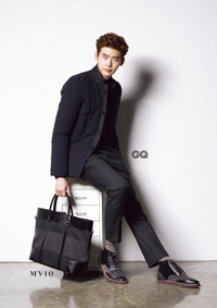 Mỹ nam Hàn “đọ” vẻ nam tính trên loạt tạp chí tháng 10 ảnh 8