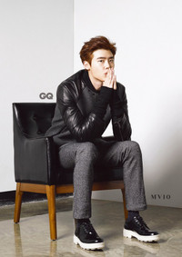 Mỹ nam Hàn “đọ” vẻ nam tính trên loạt tạp chí tháng 10 ảnh 13