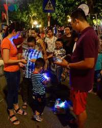 Nhung pho di bo tuyet dep o Viet Nam khien gioi tre thich me - Anh 4