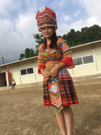 Những bông hoa của núi rừng trong ngày 20/11 ảnh 3 Nhung bong hoa cua nui rung trong ngay 20/11 - Anh 3