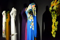 Long bào vua Bảo Đại phục chế trị giá hơn 1 tỷ đồng ảnh 13