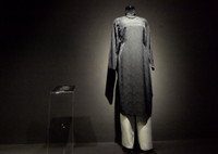 Long bào vua Bảo Đại phục chế trị giá hơn 1 tỷ đồng ảnh 7