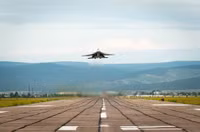 Một ngày với chiến đấu cơ Su-30SM ở vùng Viễn Đông - ảnh 8