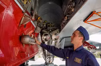 Một ngày với chiến đấu cơ Su-30SM ở vùng Viễn Đông - ảnh 34