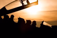 Một ngày với chiến đấu cơ Su-30SM ở vùng Viễn Đông - ảnh 26