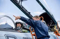 Một ngày với chiến đấu cơ Su-30SM ở vùng Viễn Đông - ảnh 15