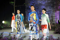 Hoang thanh lung linh trong dem khai mac Festival ao dai Ha Noi - Anh 9
