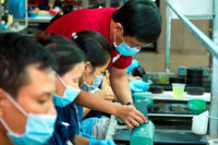 Chuyện phía sau chiếc xe cẩn trứng độc bản ảnh 12 Chuyen phia sau chiec xe can trung doc ban - Anh 12