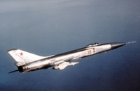 Canh hoang phe cua can cu khong quan chien luoc bi bo hoang - Anh 1