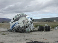 Canh hoang phe cua can cu khong quan chien luoc bi bo hoang - Anh 6