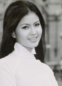 Sau scandal sex, sao Việt vẫn kiên cường đứng dậy ảnh 8 Sao Việt kiên cường vực dậy sau scandal sex