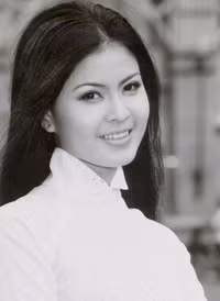 Sao Việt kiên cường vực dậy sau scandal sex 