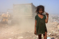 Rui ro nghe boi rac kiem ke sinh nhai o New Delhi - Anh 13