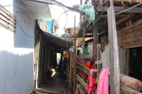 Cận cảnh cuộc sống trong những căn nhà vài m2 tại xóm nhà chồ ảnh 9 Can canh cuoc song trong nhung can nha vai m2 tai xom nha cho - Anh 9