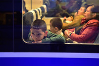 Canh nguoi dan Trung Quoc un un ve que an Tet - Anh 13