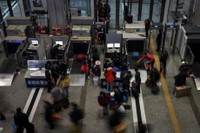 Canh nguoi dan Trung Quoc un un ve que an Tet - Anh 11