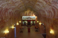 3.500 nguoi song trong thi tran duoi long dat o Australia - Anh 5