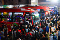 Cho xe khach tu trua toi nua dem o ben Nuoc Ngam - Anh 11