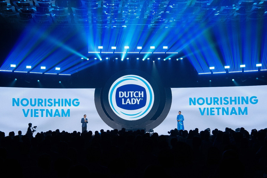 Dutch Lady công bố sứ mệnh và ra mắt sản phẩm mới với thông điệp “Cho con mạnh mẽ lớn khôn mỗi ngày”.