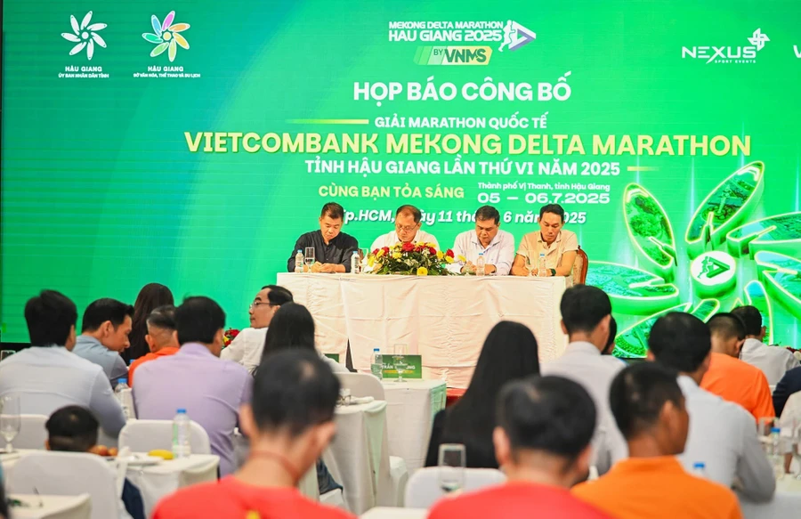 Buổi họp báo công bố Giải Marathon Quốc tế “Mekong Delta Marathon Hậu Giang” lần thứ VI.