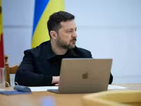 Tổng thống Zelensky đưa ra tối hậu thư kéo dài một tuần cho ông Lukashenko