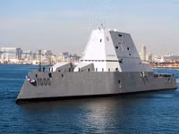 Mỹ cố gắng cứu vãn 'dự án thảm họa' tàu khu trục Zumwalt bằng vũ khí mới