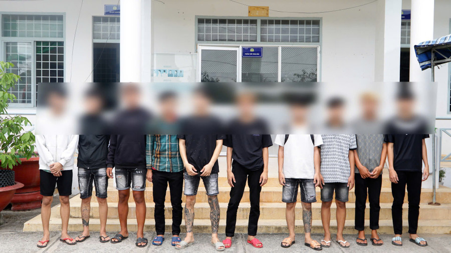 Các đối tượng liên quan đến hành vi chém người gây thương tích. Ảnh: Phước Thanh.