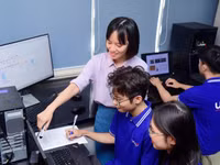 Giờ học của sinh viên Trường Đại học Khoa học và Công nghệ Hà Nội.