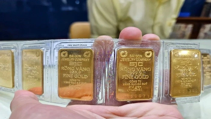 Giá vàng hôm nay 27/12 đảo chiều tăng trở lại 600 ngàn đồng/lượng