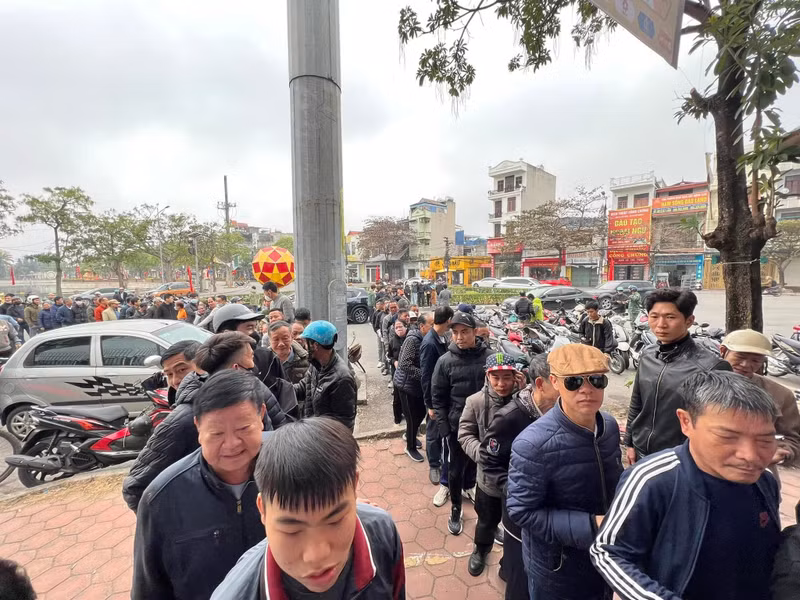 Mỗi CĐV sẽ được nhận 2 vé cho trận đấu với CLB Hiroshima. n6.jpg