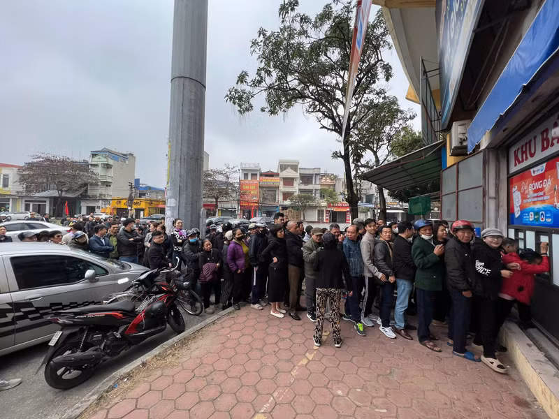 Trước đó, CLB Nam Định đã miễn phí vé vào sân ở trận đấu sớm vòng 13 trước Hà Nội FC. n4.jpg