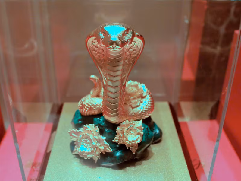 Năm nay, ngày Vía Thần Tài rơi vào Thứ Sáu (7/2 dương lịch) nhưng không ít người dân đã săn đón vàng từ những ngày trước. l9.jpg