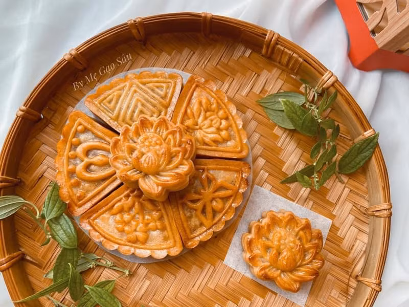Bánh Trung thu truyền thống với những biến tấu có sức hút riêng. Bánh Trung thu làm tại nhà đẹp mê mẩn của hội mẹ đảm