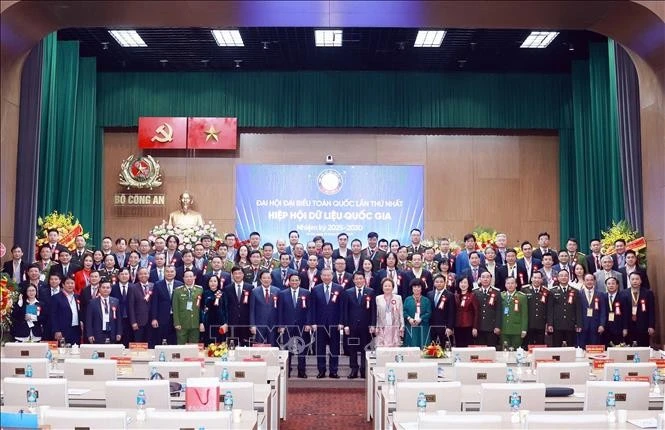 Tổng Bí thư Tô Lâm, Thủ tướng Phạm Minh Chính và các đại biểu. Ảnh: Thống Nhất/TTXVN