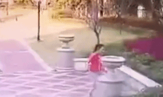 Gần như tàn phế sau tai nạn khi tập thể dục, người phụ nữ đòi bồi thường hơn 1 tỷ đồng nhận cái kết đắng